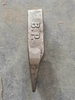 GE T Excavator Construction Equipment دلو الحفارة نقاط الأسنان نصائح الأسنان Casting Forge 6y5230-Arm Ripper Tooth مع ذراع سبائك الصلب مع التنغستن