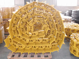 مسار مطاطي للحفارة الصغيرة D375 الهيكل السفلي Km2868/46 مجموعة سلسلة المسار المشحمة للآلات الجافة لأجزاء الجرافة D61px-12