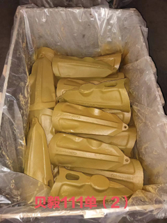 Komatsu K-Max XS115RC دلو الأسنان