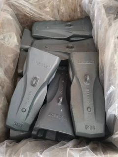 Z140Clh Z140 Liebherr 11825327 دلو الأسنان R9350