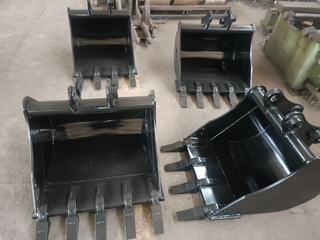 D0610E30 دلو 770 مم عرض 0.14 م